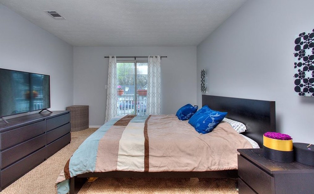 2077 Brian Way, Decatur GA  30033-3830 exterior