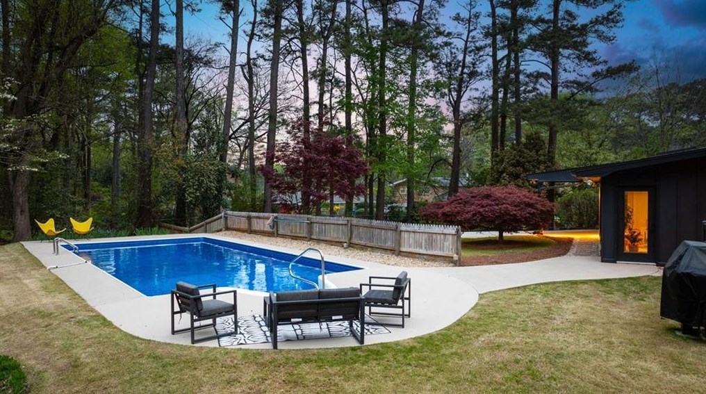 3090 Embry Ct, Atlanta, GA 30341-4324