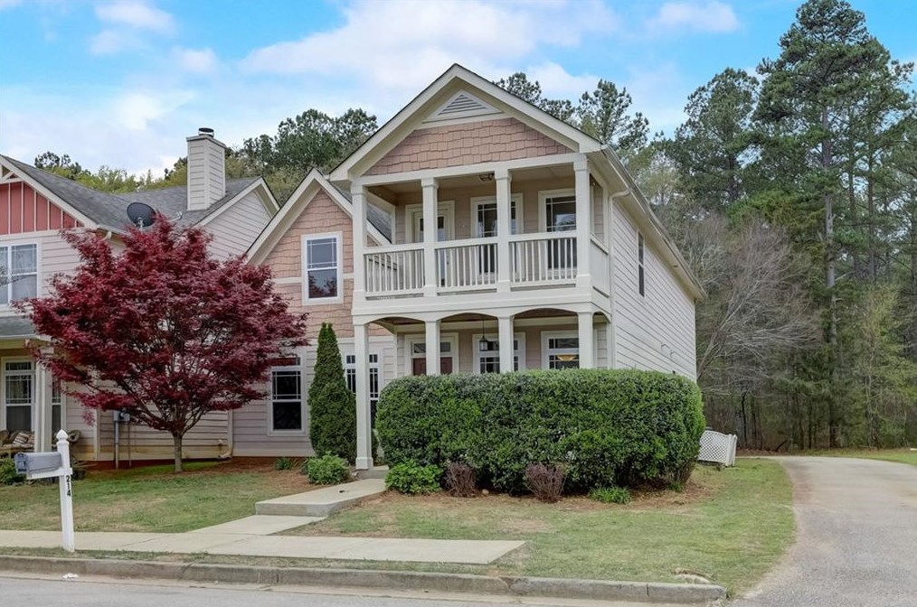 214 Daisy Cir, Mcdonough, GA 30252-1040