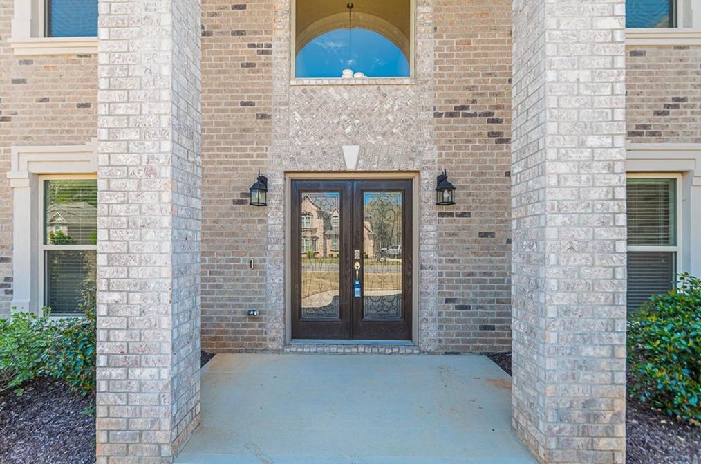 1849 Christopher Dr, Conyers, GA 30094-2729
