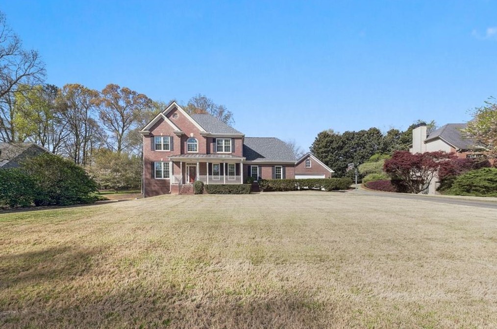 4250 Chatuge Dr, Buford, GA 30519-1867