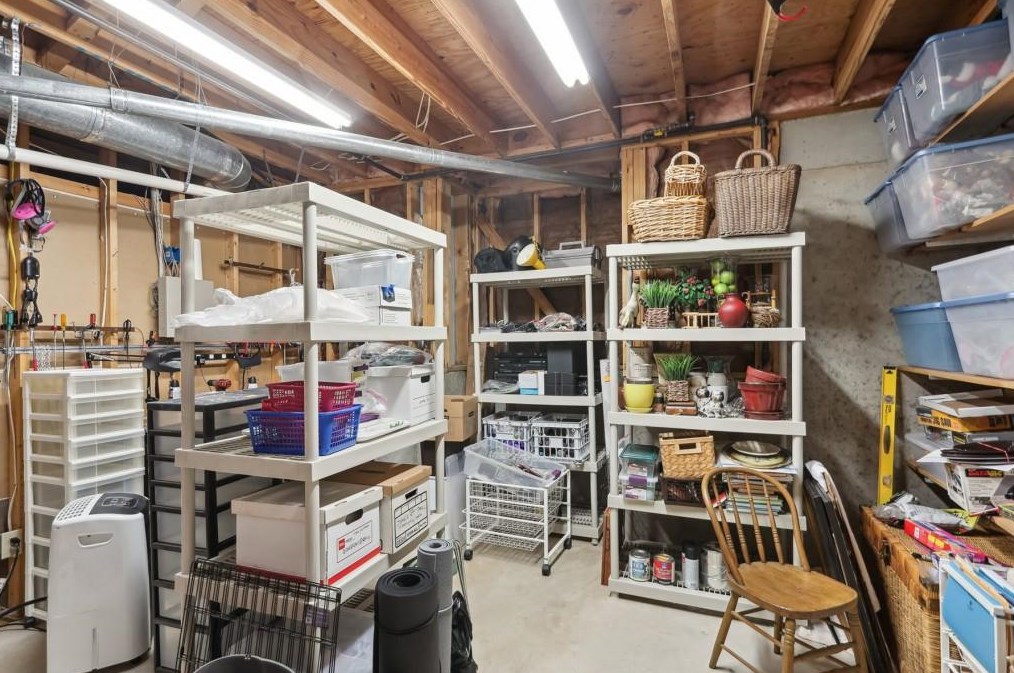 1189 Vlg Cv, Atlanta GA 30319-5308 exterior