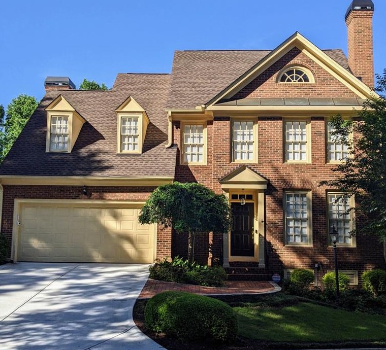 1189 Vlg Cv, Atlanta GA 30319-5308 exterior