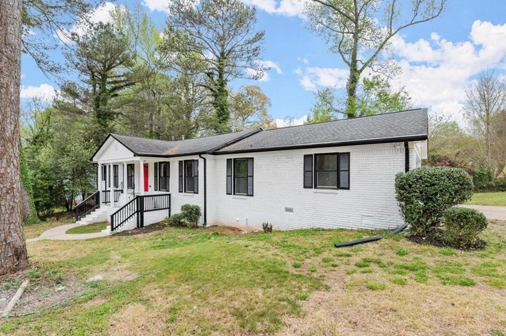 6338 Shallow Creek Ln, Douglasville, GA 30135-5443