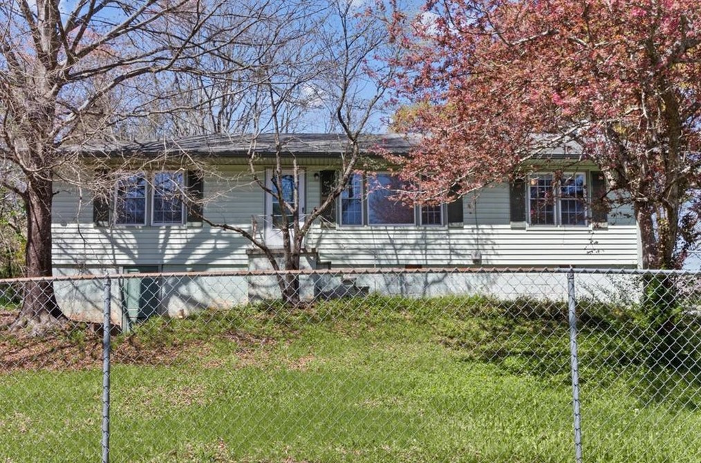 5014 Lucille Ave, Acworth, GA 30101-4831