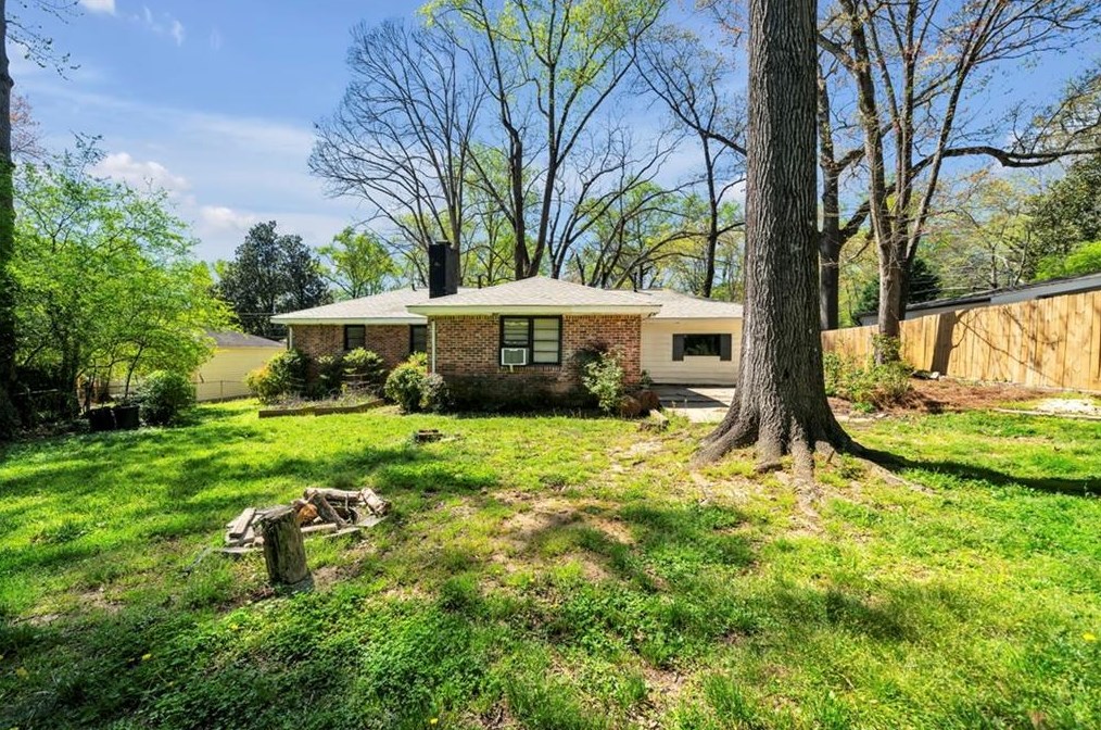 2603 Woodacres Rd, Atlanta GA  30345-1644 exterior