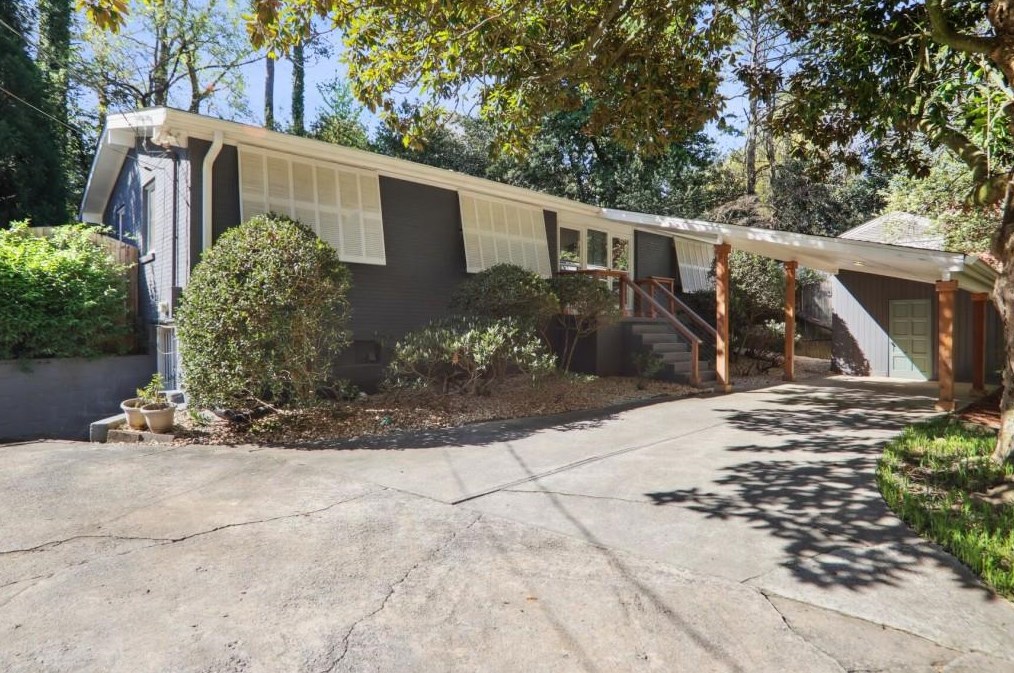 1271 Brookshire Ln, Atlanta, GA 30319-3814