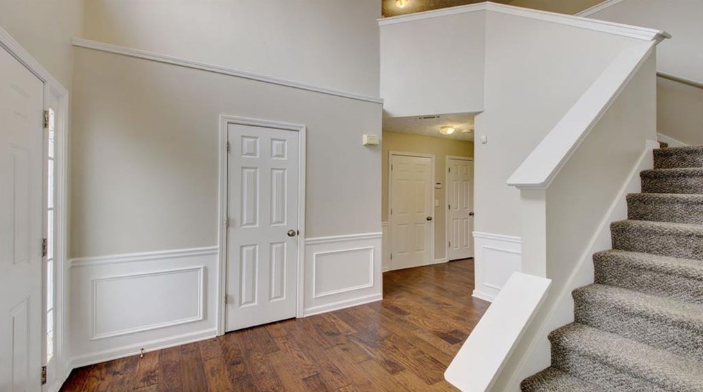 2887 Hutchins Walk Ct, Lithonia, GA 30078