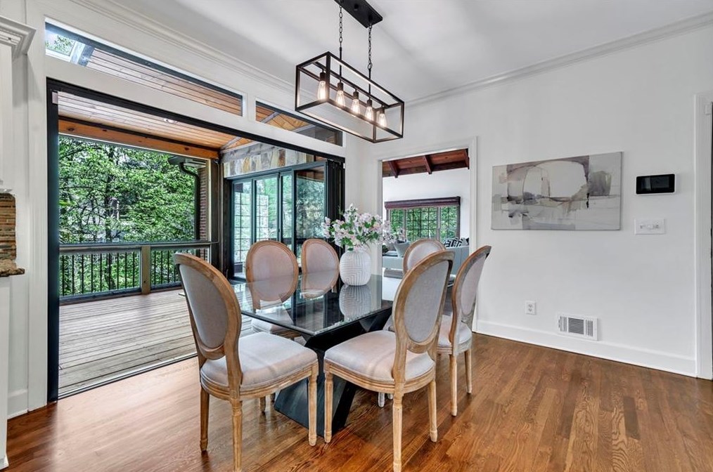 1635 Lazy River Ln, Atlanta GA  30350-3523 exterior