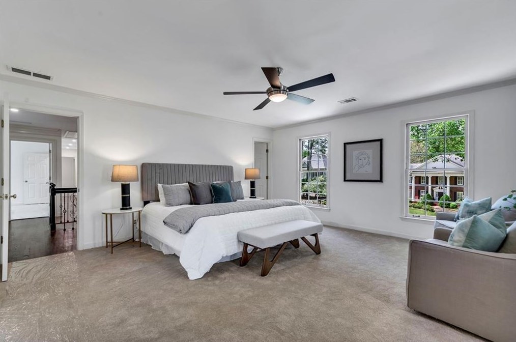 1635 Lazy River Ln, Atlanta GA  30350-3523 exterior