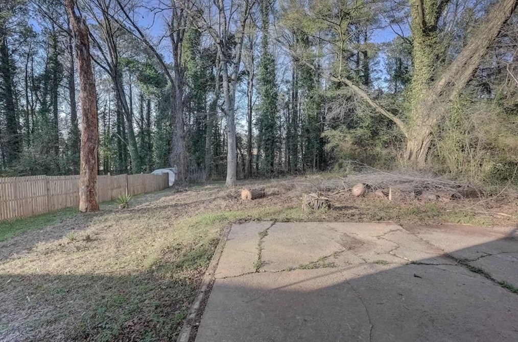 822 Midway St, Atlanta GA 30315-8611 exterior