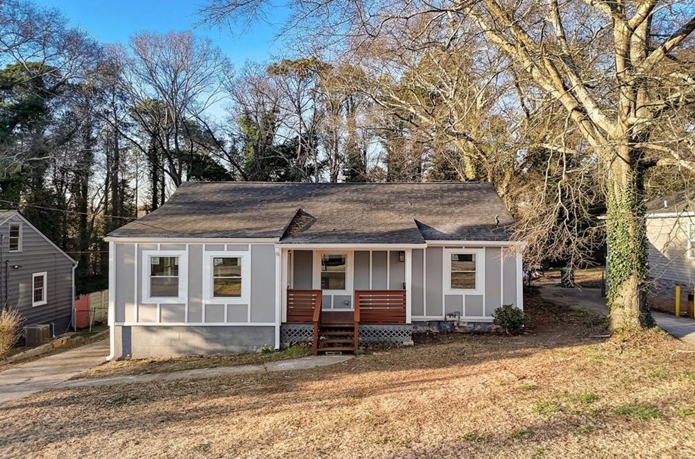 822 Midway St, Atlanta GA 30315-8611 exterior