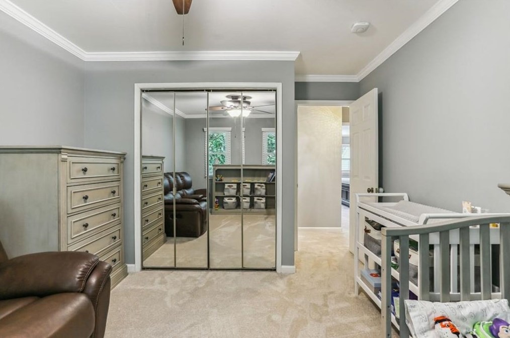 228 Peachtree Hollow Ct, Atlanta GA  30328-1643 exterior