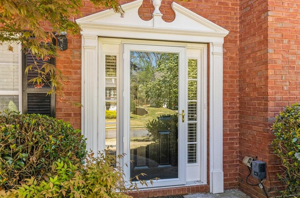 938 Wandering Vine Dr Se, Mableton, GA 30126