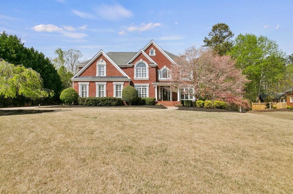 2022 Gold Leaf Pkwy, Holly Springs, GA 30114-9702