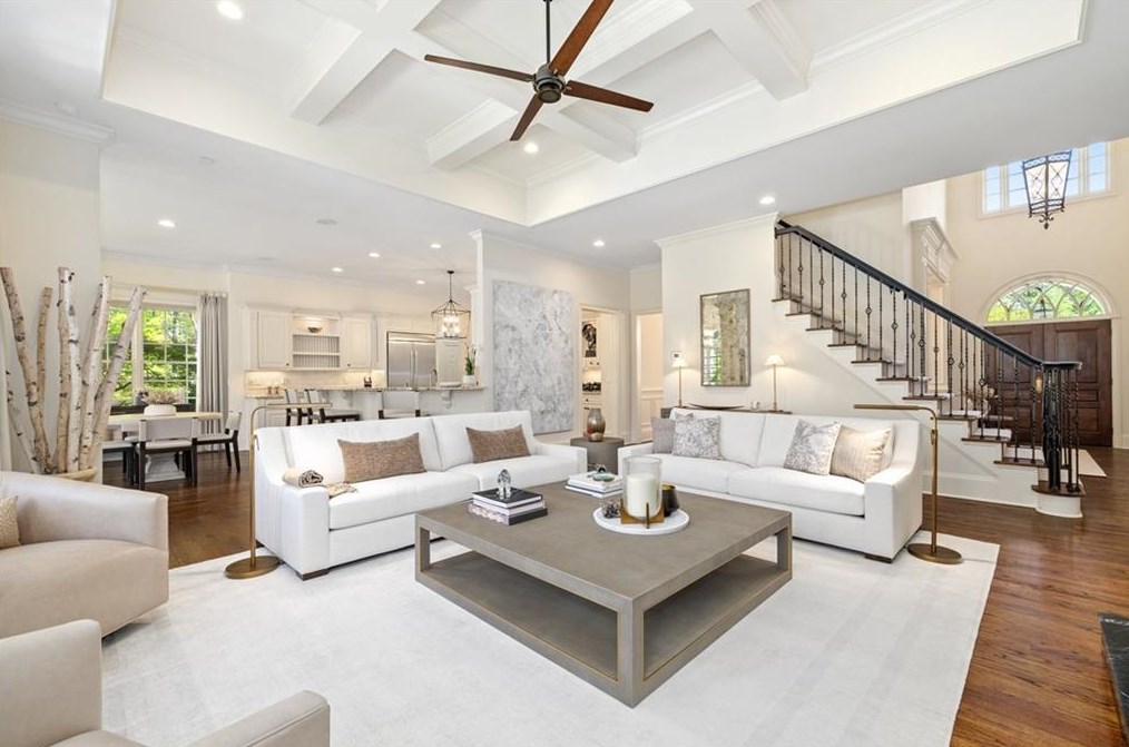 1088 Hunters Brook Ct, Atlanta GA  30319-4714 exterior