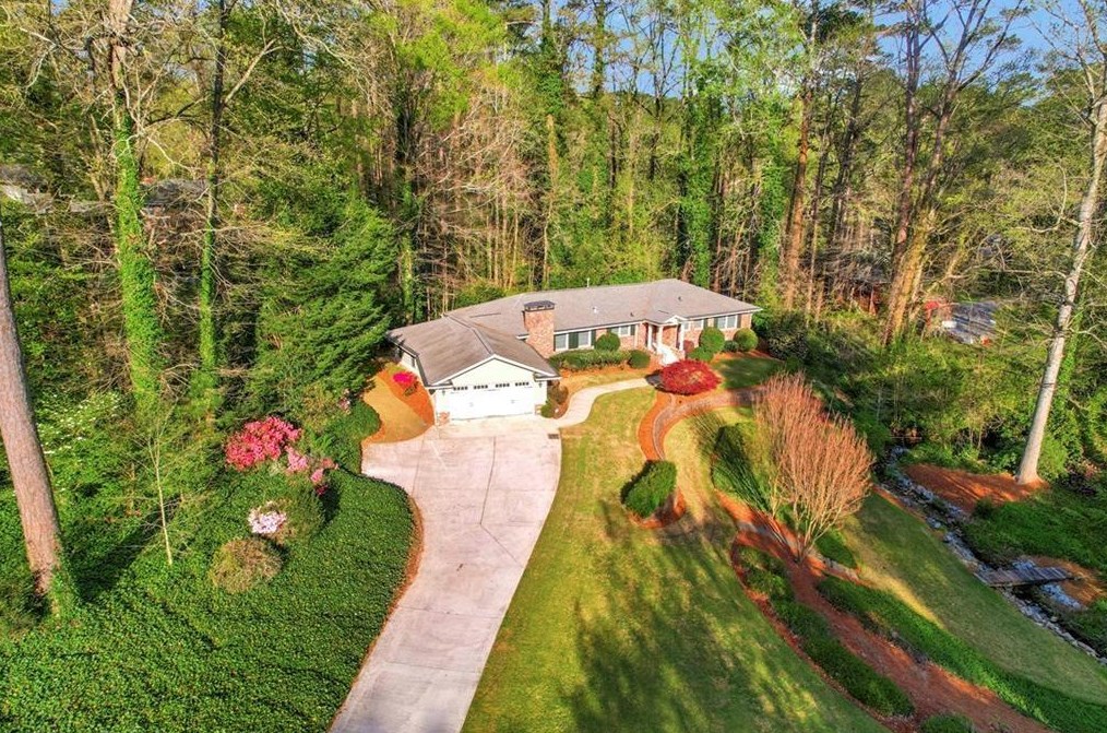 1538 Council Bluff Dr, Atlanta GA  30345-4136 exterior