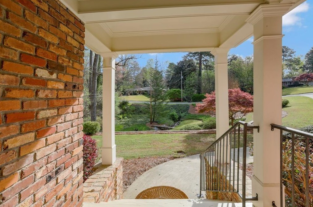 1538 Council Bluff Dr, Atlanta GA  30345-4136 exterior