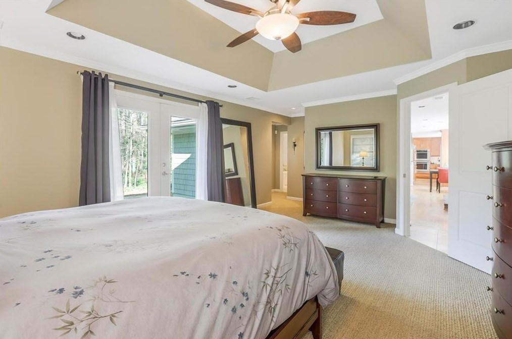 1538 Council Bluff Dr, Atlanta GA  30345-4136 exterior