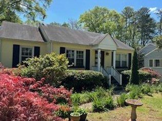 864 Derrydown Way, Decatur GA  30030-4161 exterior