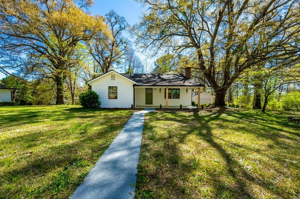 2065 Old Dallas Rd, Marietta, GA 30064-2721