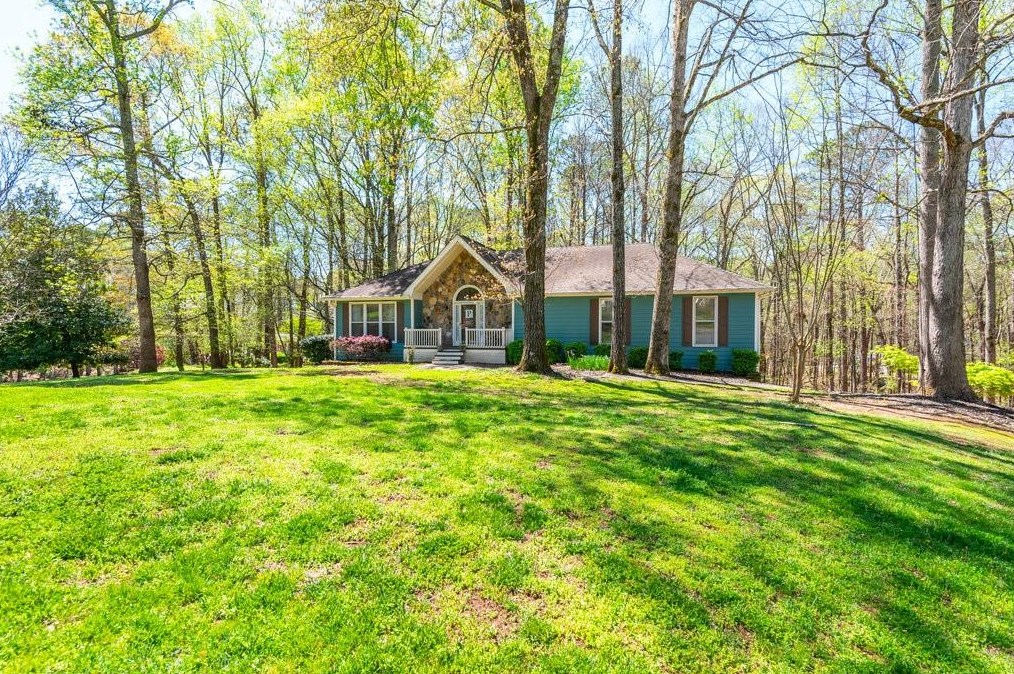 1420 Silver Fox Run, Holly Springs, GA 30188-5629