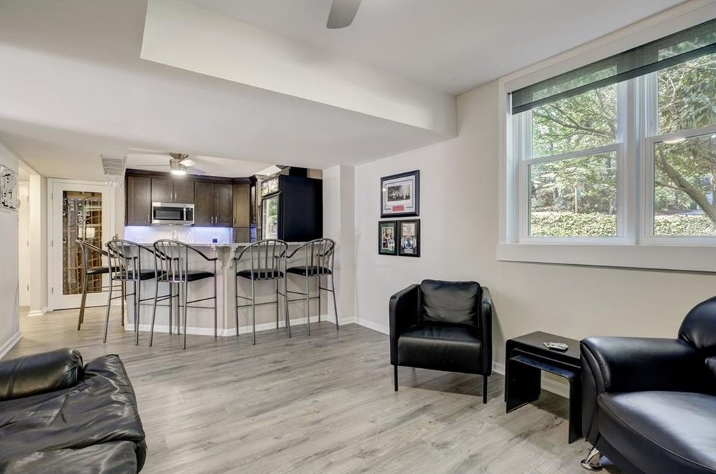 3837 Foxford Dr, Atlanta GA  30340-4406 exterior