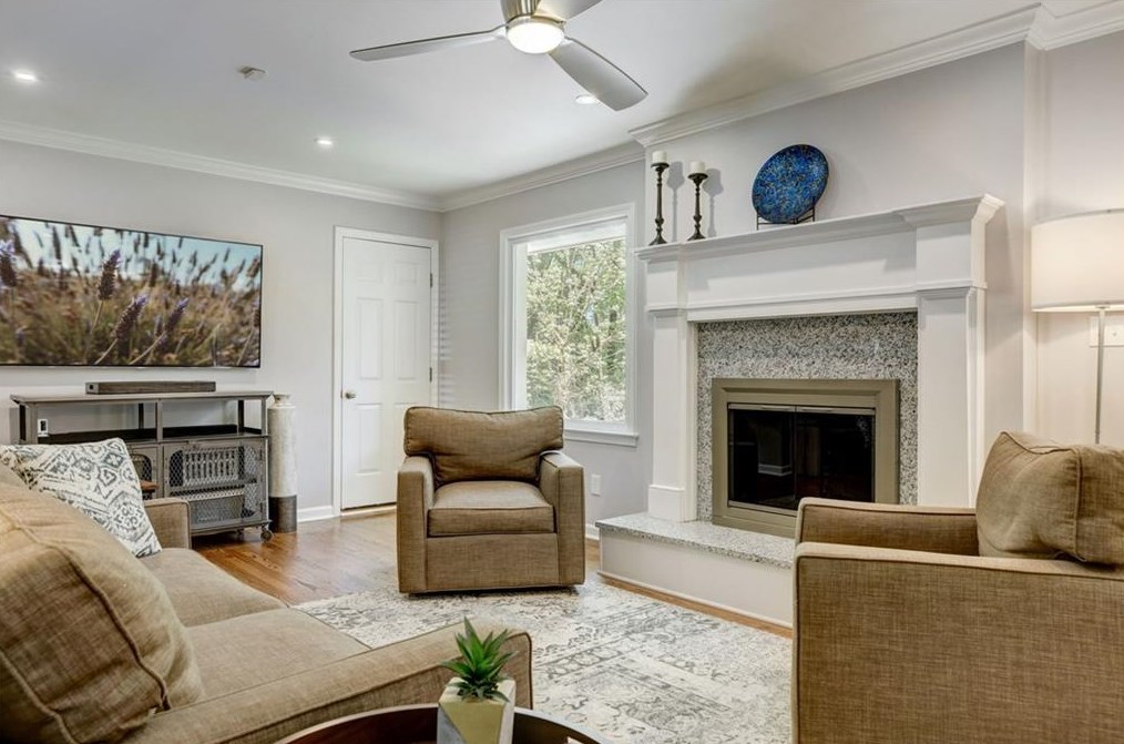 3837 Foxford Dr, Atlanta GA  30340-4406 exterior