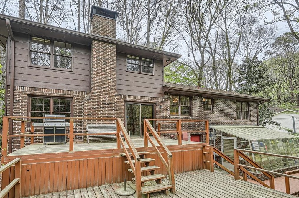 2255 Shasta Way, Atlanta GA  30345-2603 exterior