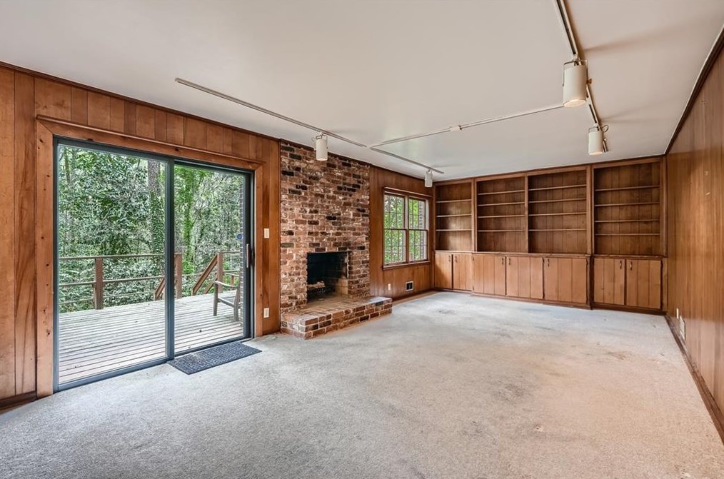 2255 Shasta Way, Atlanta GA  30345-2603 exterior