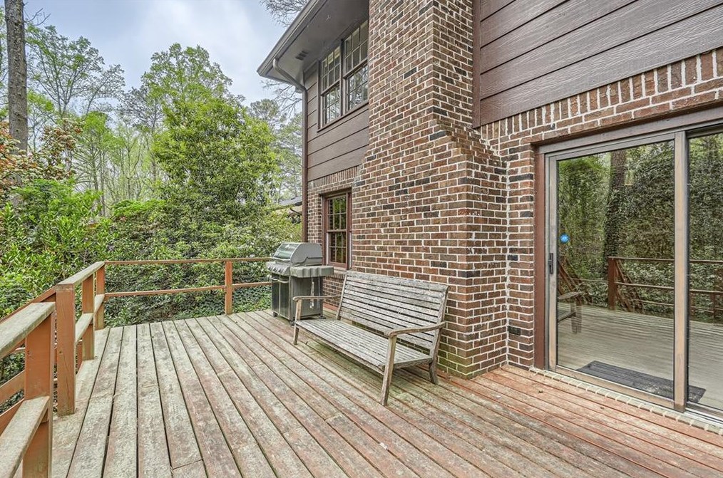 2255 Shasta Way, Atlanta GA  30345-2603 exterior