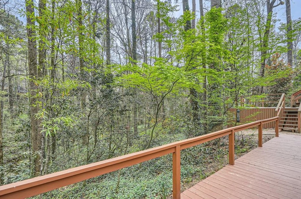 2255 Shasta Way, Atlanta GA  30345-2603 exterior