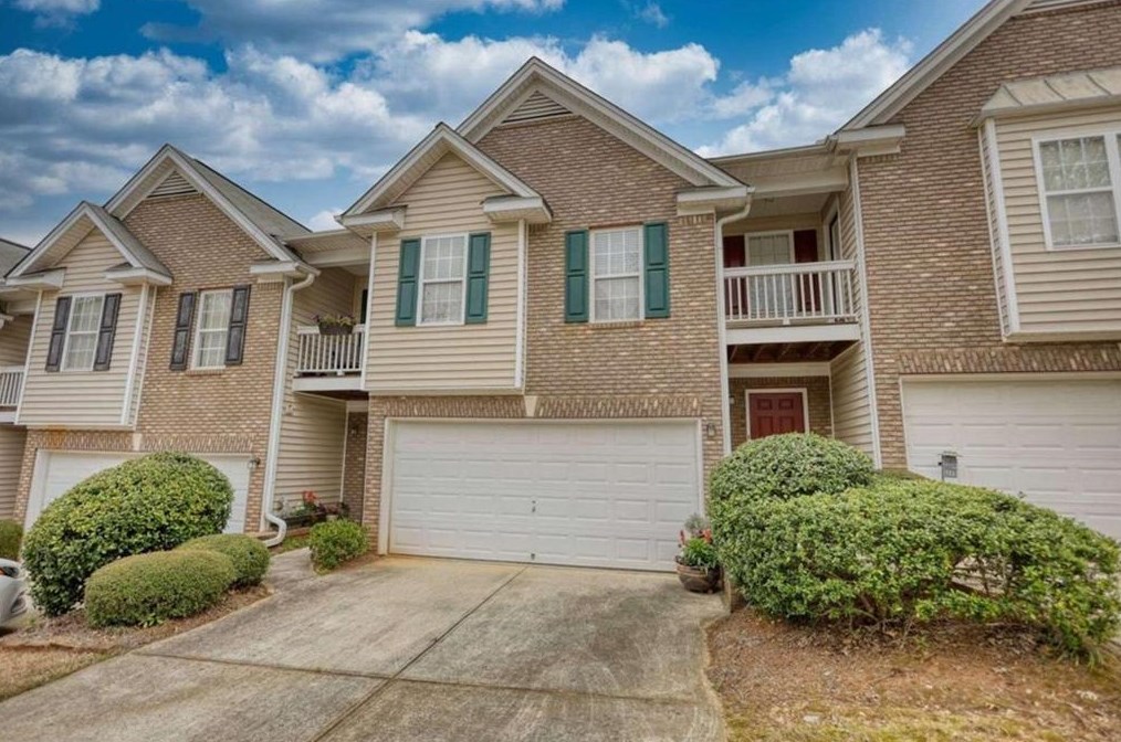 1972 Manhattan Pkwy, Decatur, GA 30035-2246