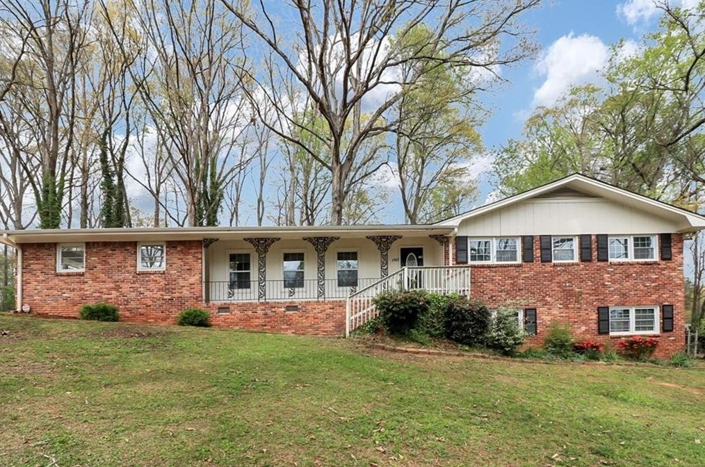 3167 Sunnyford Ln, Lithonia, GA 30038-2258
