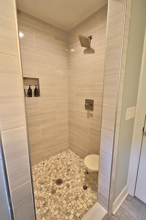 2012 Marco Dr, Decatur GA  30032-3936 exterior