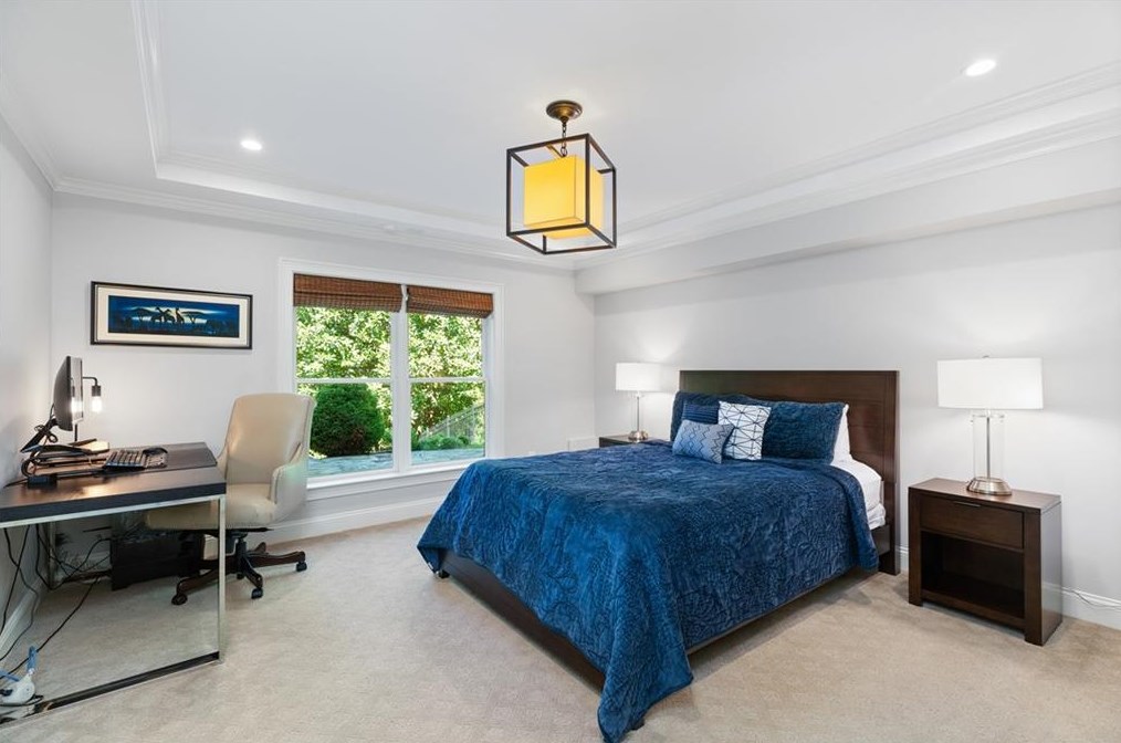 2258 Colonial Dr, Atlanta GA  30319-3881 exterior