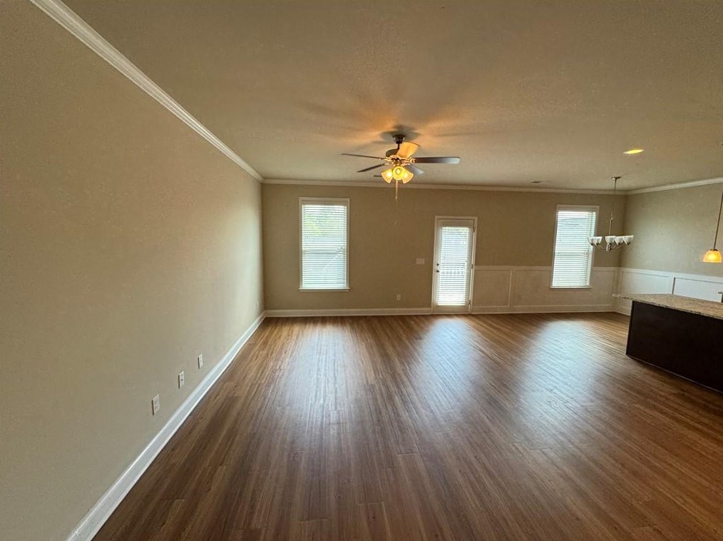 100 Mandy Ln, Porterdale, GA 30014