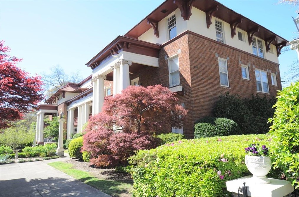 746 Highland Ave, Atlanta GA  30312-1451 exterior