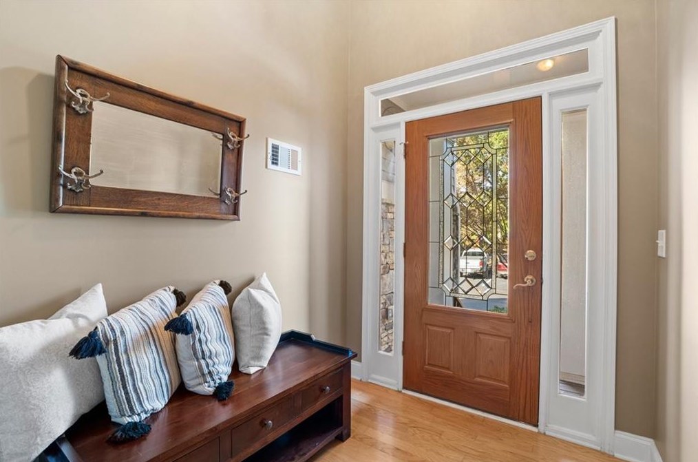 1920 Liberty Ln, Roswell, GA 30075