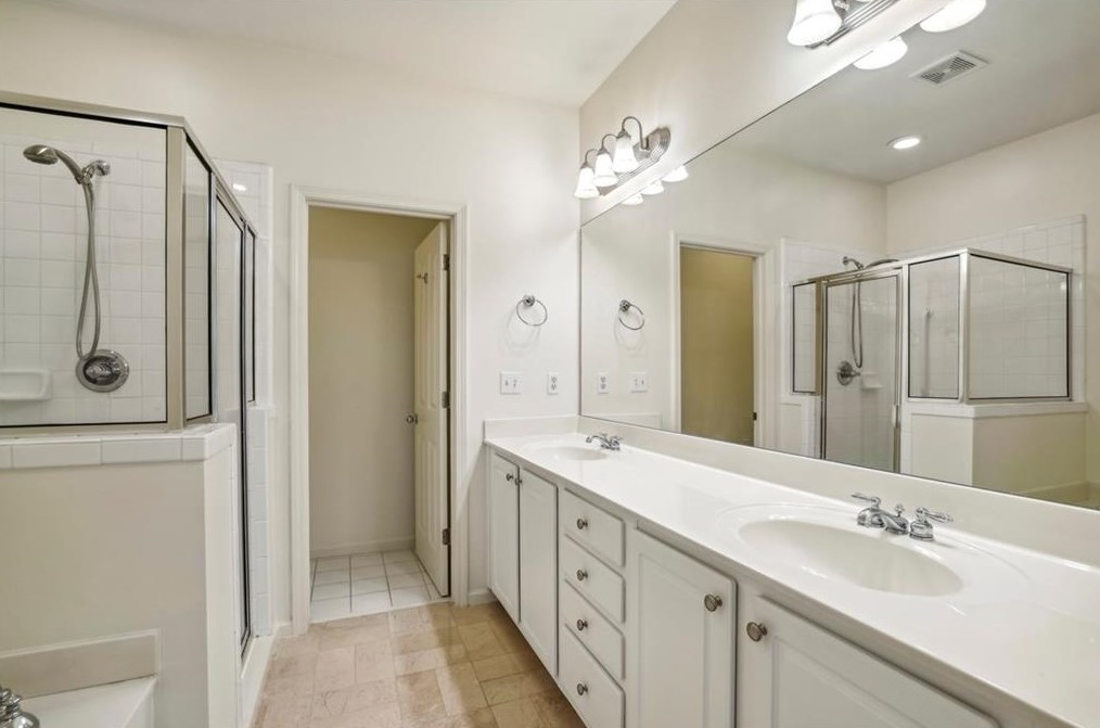 3425 Henderson Reserve, Atlanta GA  30341-6054 exterior