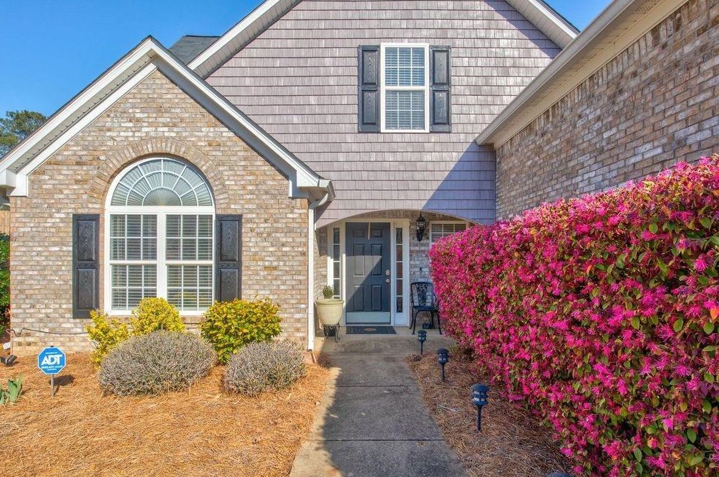 15 Foothills Dr, Rome, GA 30165-3984
