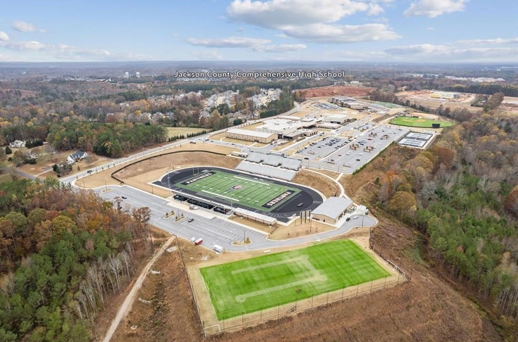 4064 Links Blvd, Jefferson GA  30549-8826 exterior