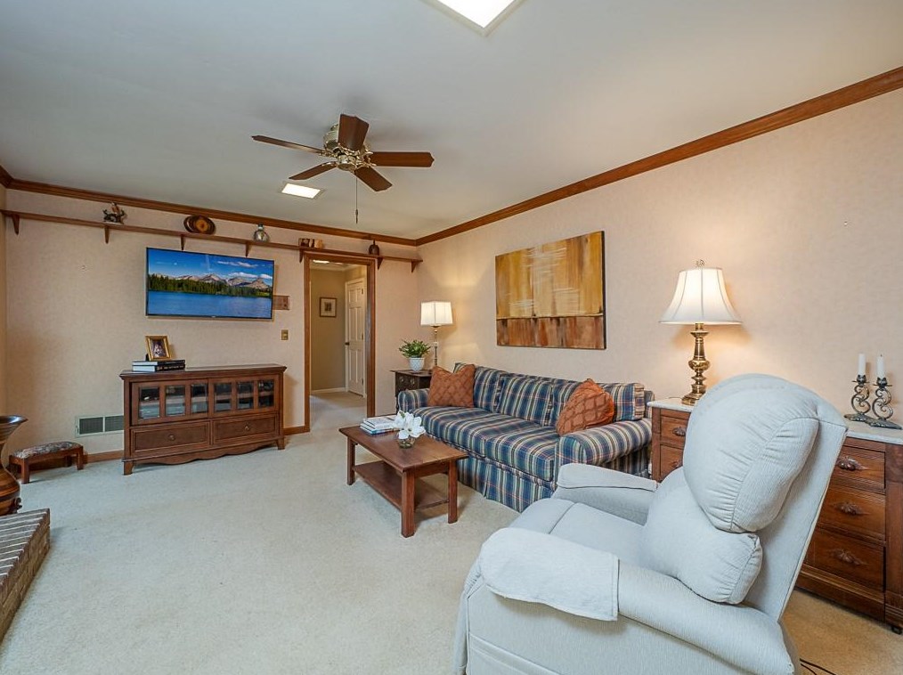 2437 Windon Ct, Atlanta GA  30360-1634 exterior