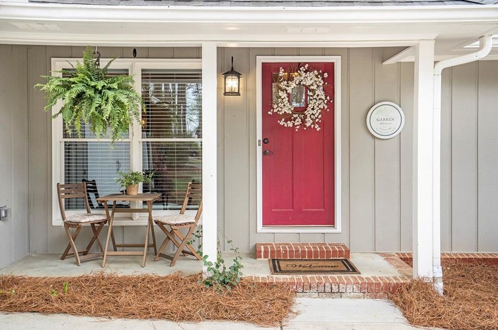 131 Woodfield Ln, Alpharetta, GA 30009-3133