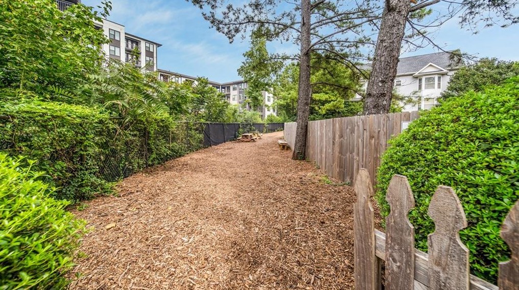 951 Glenwood Ave, Atlanta GA  30316-1885 exterior