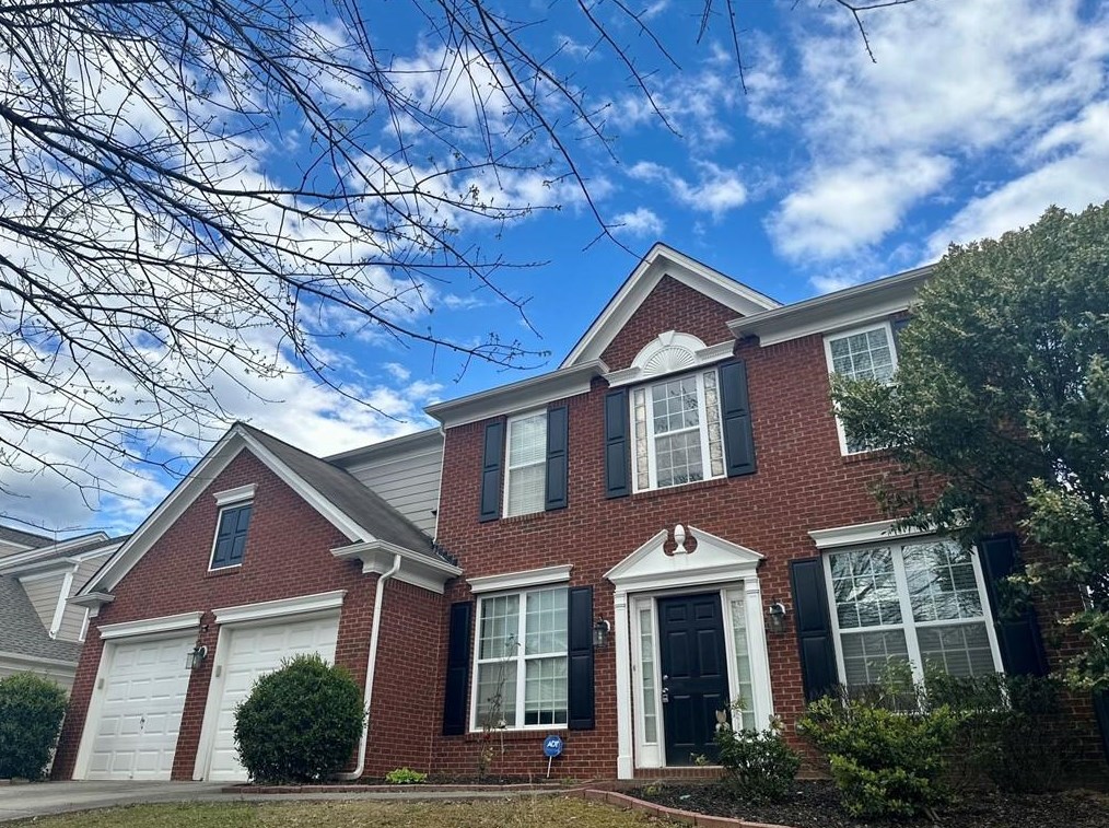 697 Oracle Dr, Lawrenceville, GA 30043-8036