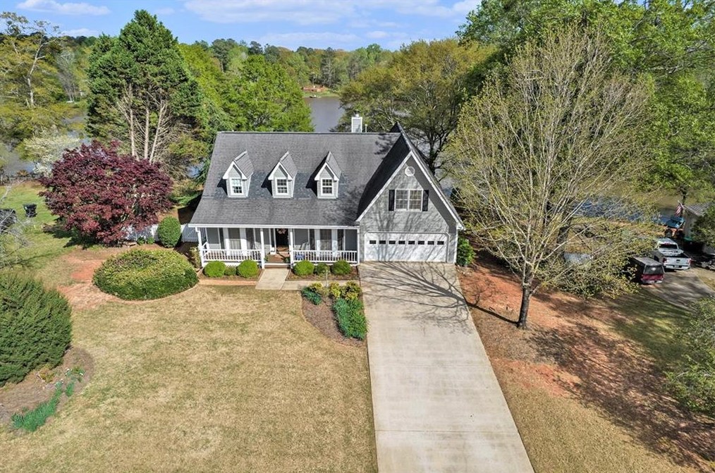 395 Lakeridge Ct, McDonough, GA 30253