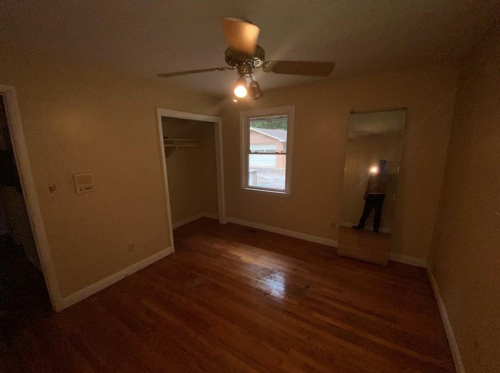 2011 Starmount Way, Decatur GA  30032-0039 exterior