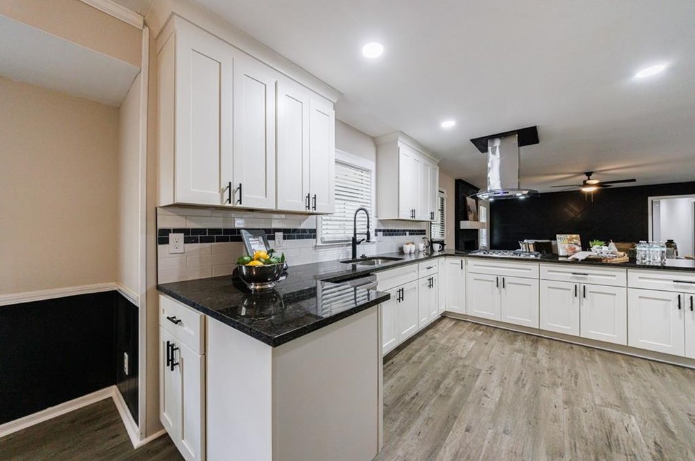 4073 Windsor Castle Way, Decatur GA  30034-5362 exterior