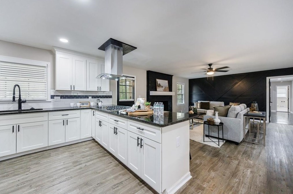 4073 Windsor Castle Way, Decatur GA  30034-5362 exterior